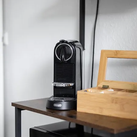 Apartment Modernes Und Zentralgelegenes Mit Kueche, Netflix, Und Balkon