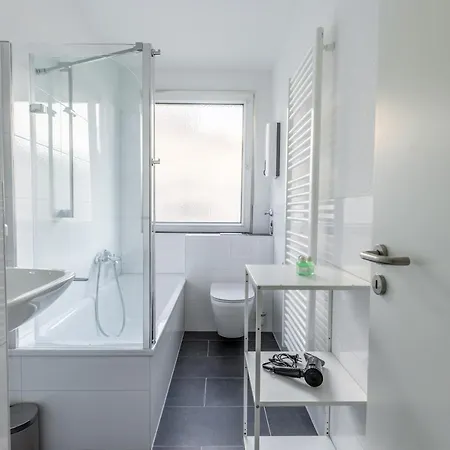 Modernes Und Zentralgelegenes Mit Kueche, Netflix, Und Balkon