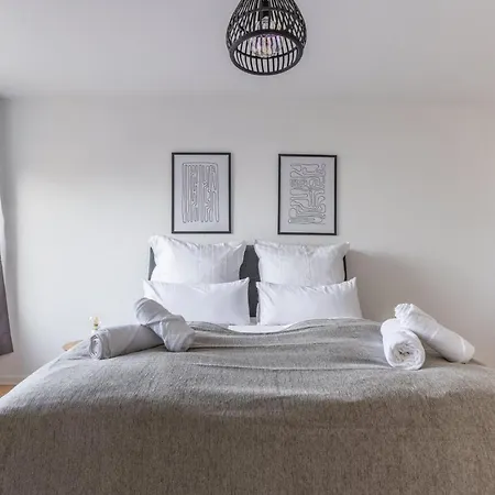 Modernes Und Zentralgelegenes Mit Kueche, Netflix, Und Balkon * Ντούισμπουργκ