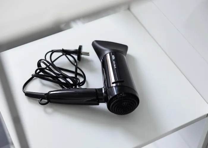 Appartement Modernes Und Zentralgelegenes Mit Kueche, Netflix, Und Balkon *